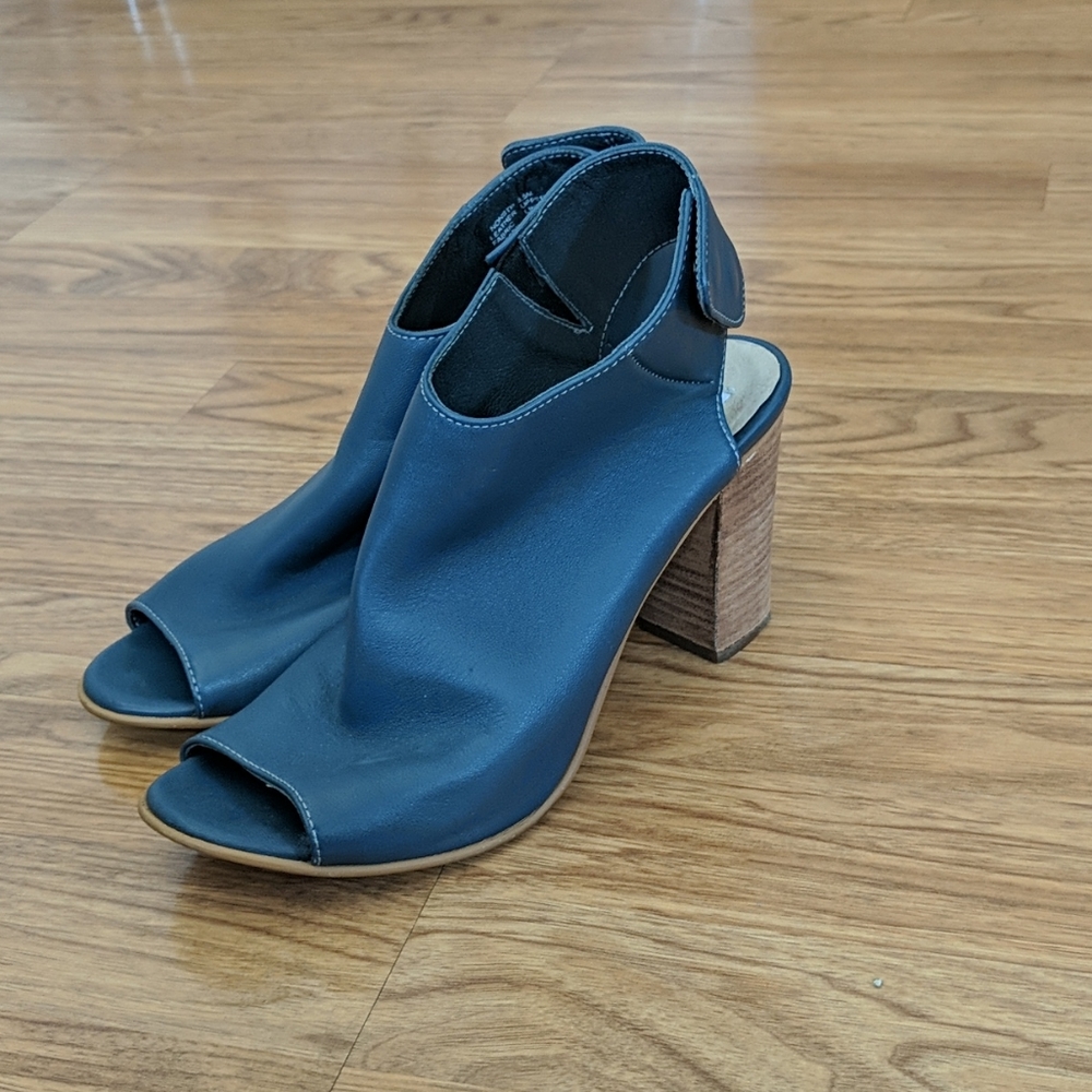 Steve Madden Open-Toe Bootie shoes sandals size 8.5